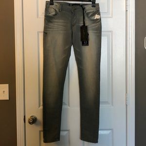 Never Worn! Rocawear Hannah Skinny Leg Jeans